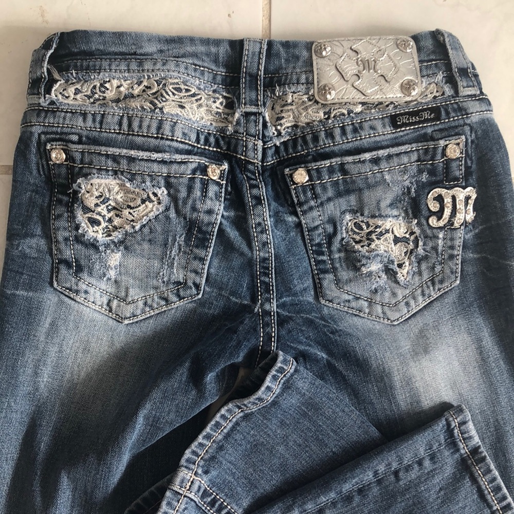 Super cute Miss Me jeans